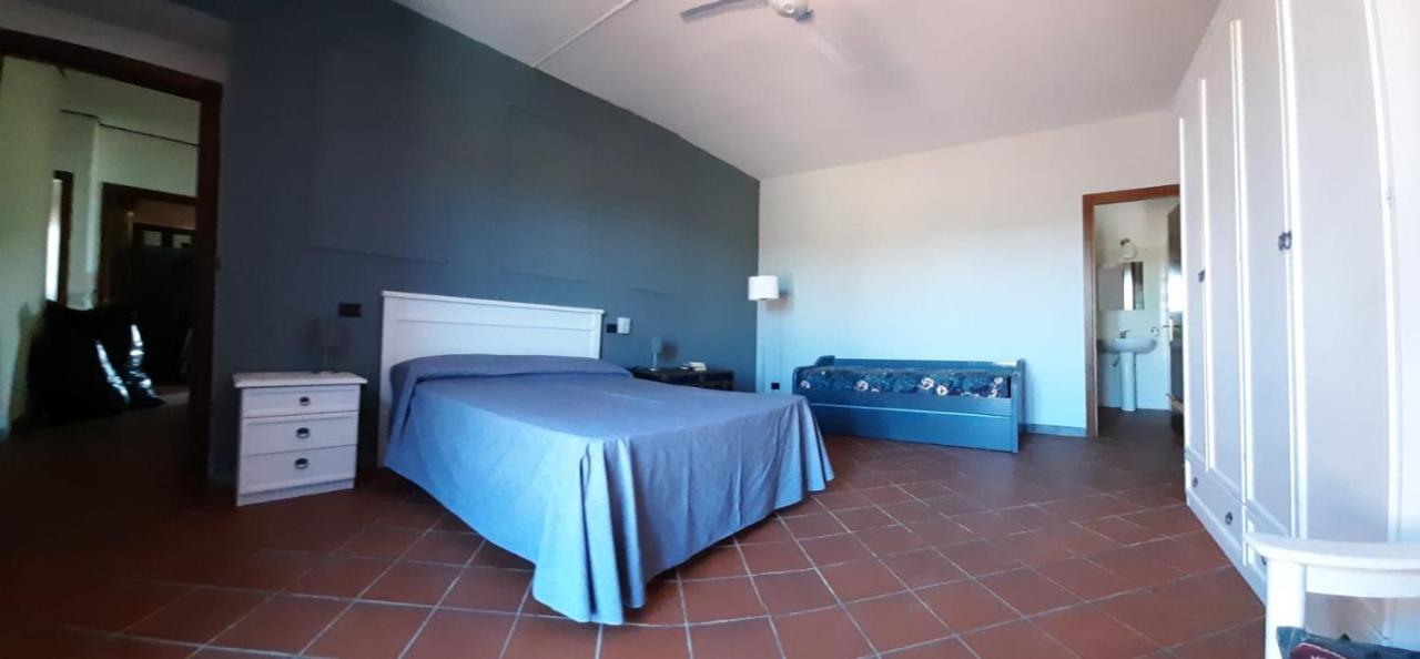 Agriturismo Calendiluna Luni Zewnętrze zdjęcie