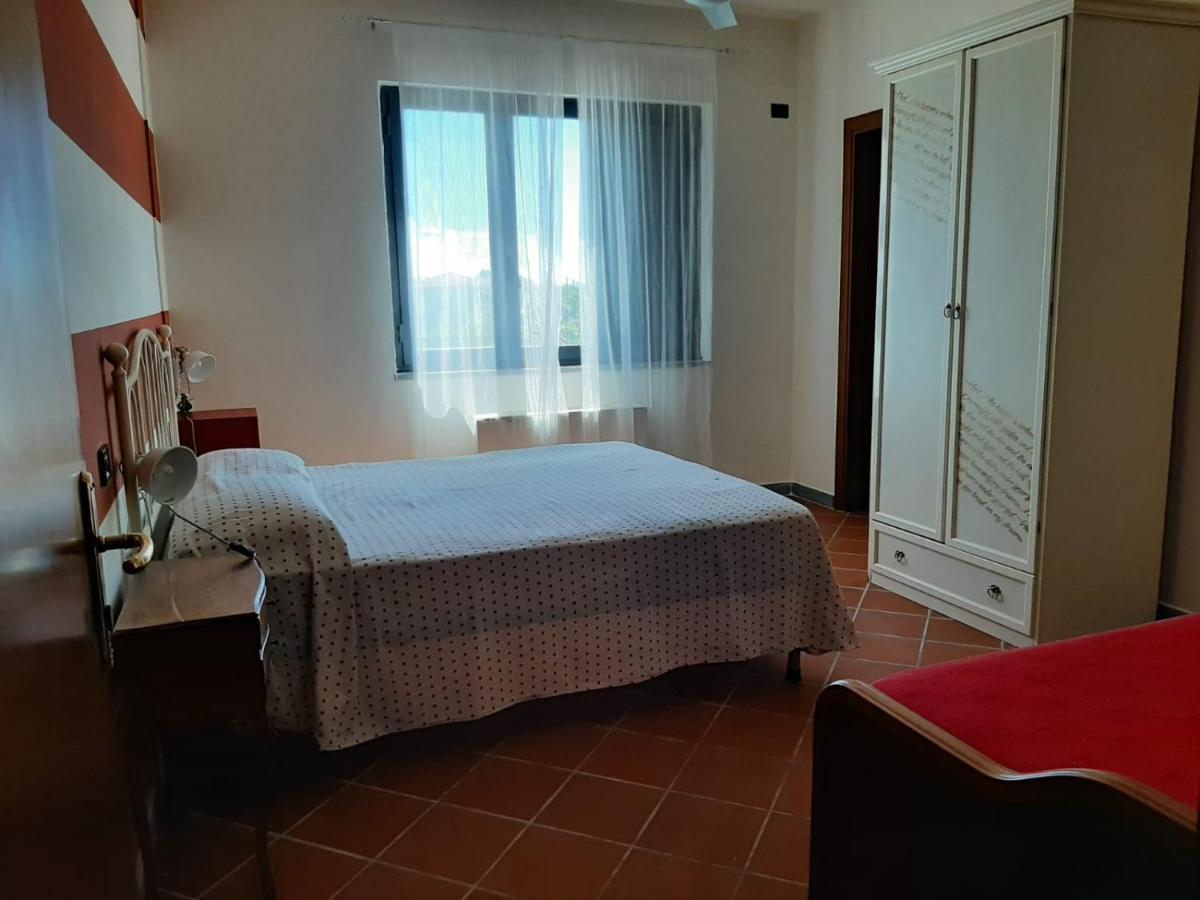 Agriturismo Calendiluna Luni Zewnętrze zdjęcie