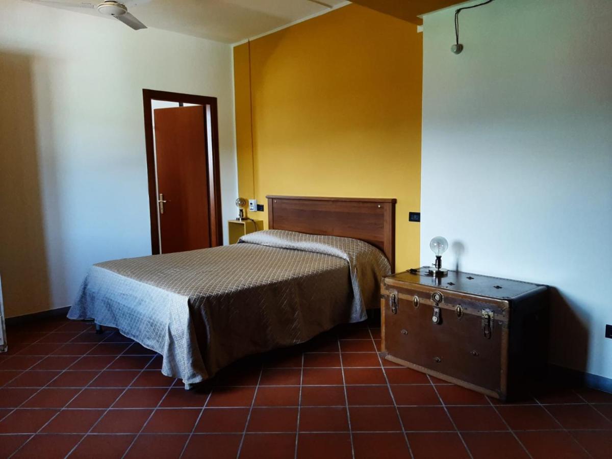 Agriturismo Calendiluna Luni Zewnętrze zdjęcie
