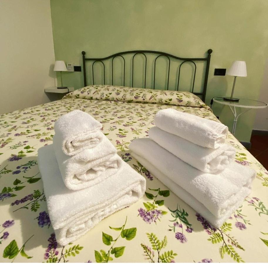 Agriturismo Calendiluna Luni Zewnętrze zdjęcie